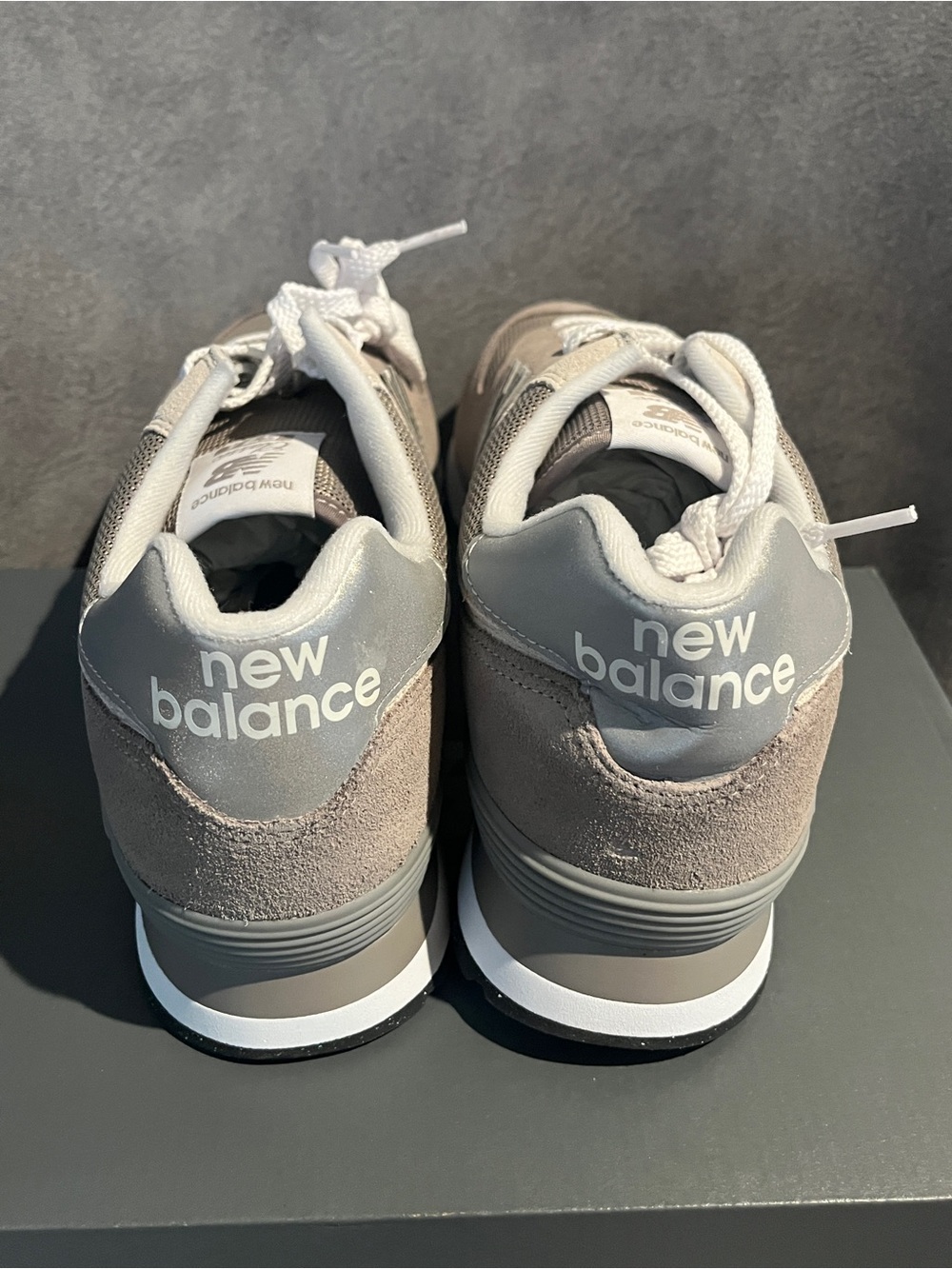 New Balance Men’s Sneakers 574 Gray Size 11.5 US - Picture 6 of 11